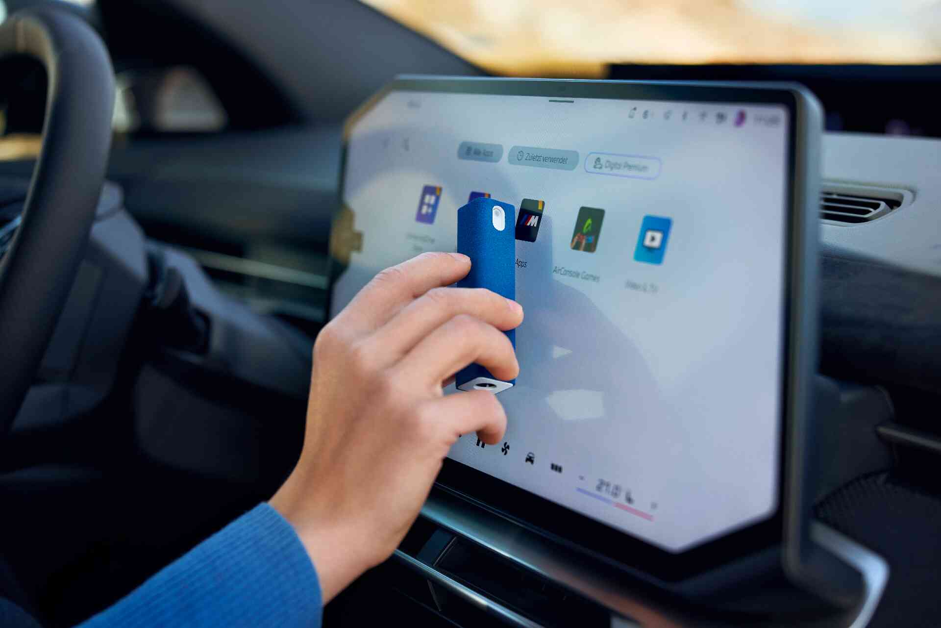 BMW Display Cleaner view 2