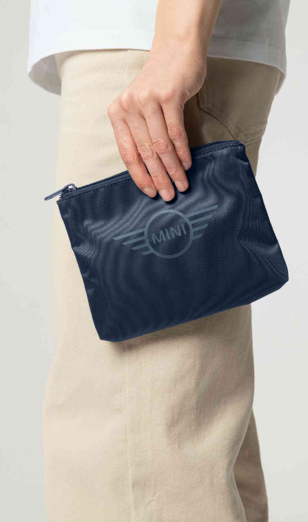 MINI Pouch view 3