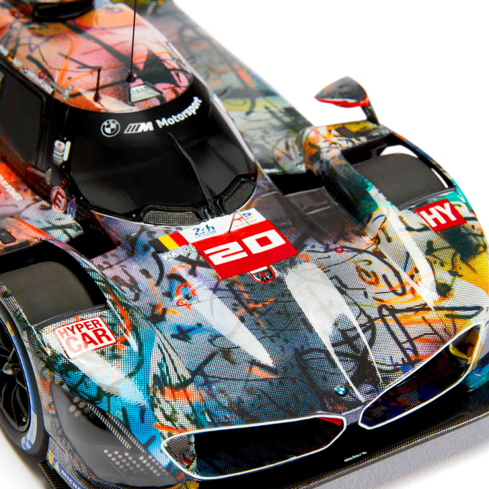 BMW Miniature Art Car #20 Julie Mehretu, M Hybrid V8 view 3