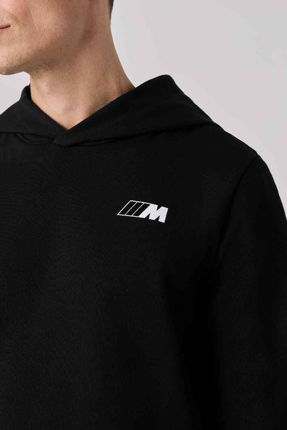 BMW M Unisex Sweathoodie The Ultimate Driving Machine Black Regular Fit view 4