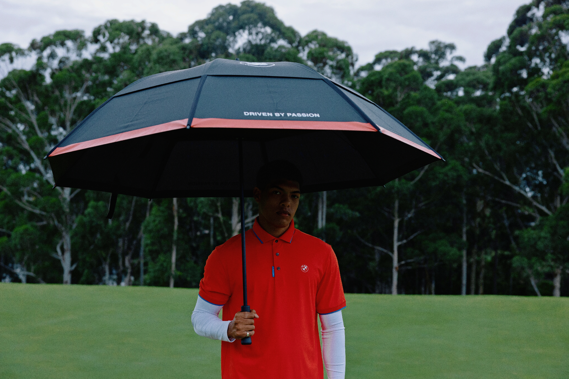 COBRA | BMW Tour Umbrella view 4