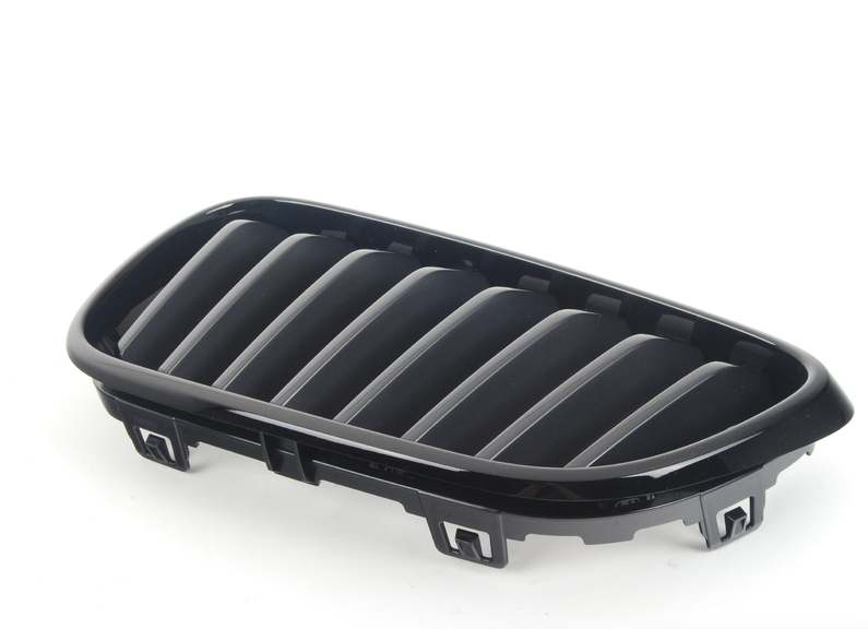 Genuine M Performance Front Left Grille Trim Gloss Black Finish 51 71 2 336 815 view 2