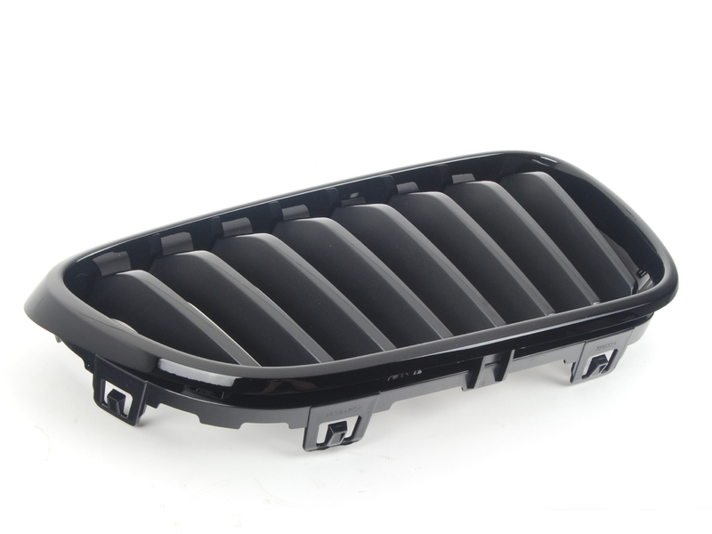 Genuine M Performance Front Right Grille Trim Gloss Black 51 71 2 336 816 view 2
