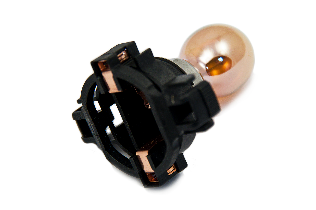 Genuine PSY 24W SV Silver Headlight Bulb 63 21 7 161 306 view 2