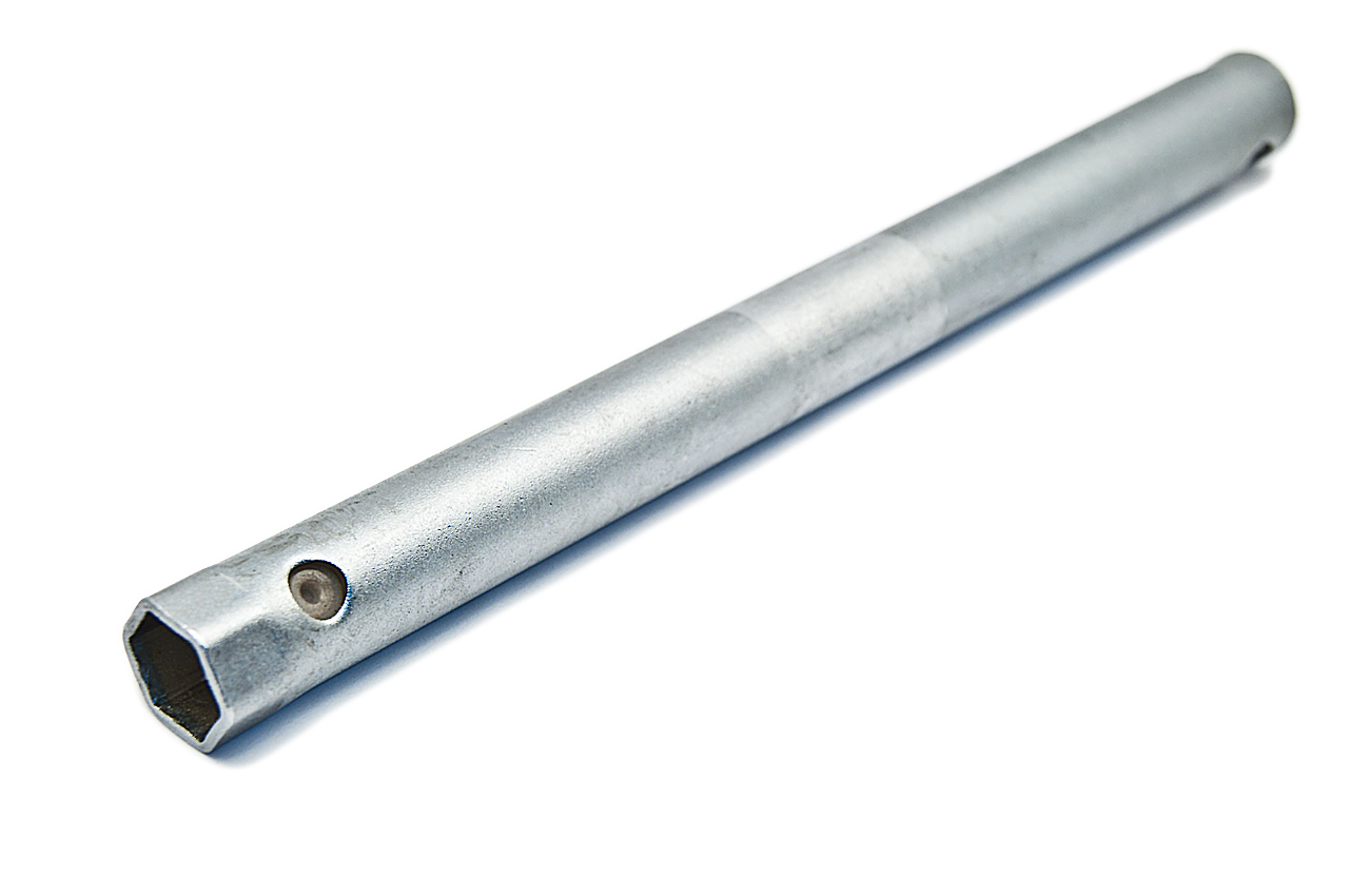 Genuine Spark Plug Wrench Tool 71 11 1 181 460 view 2