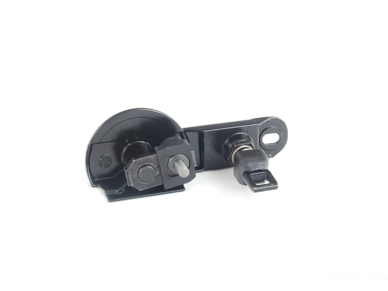 Genuine Rear Window Wiper Wipershaft Pivot 61 62 7 209 167