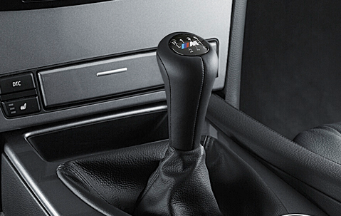 Genuine M Leather 6-Speed Sport Gear Stick/Shift Knob 25 11 7 896 884 view 3