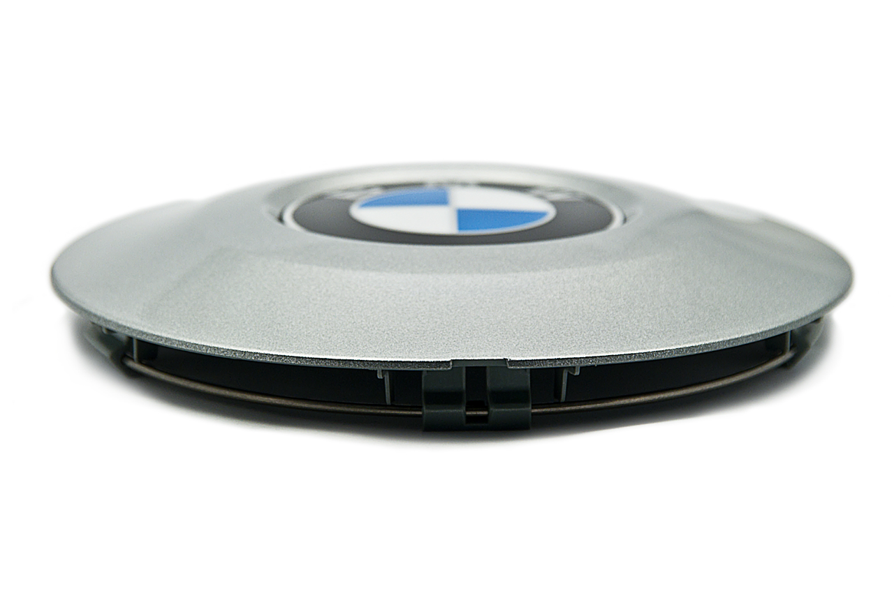 Genuine Wheel Cover Hub Cap 36 13 6 767 829 view 3