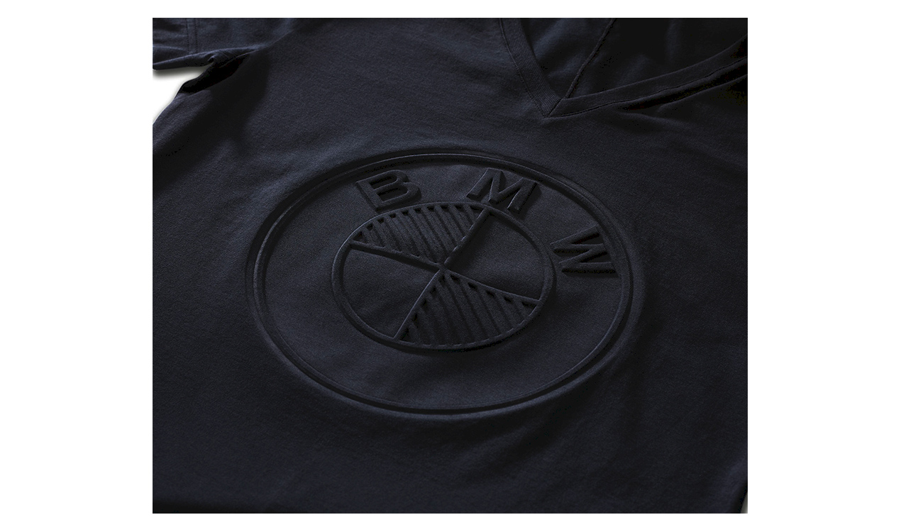 Genuine Womens Main Collection V Neck Short Sleeve T Shirt Top Logo Black view 3