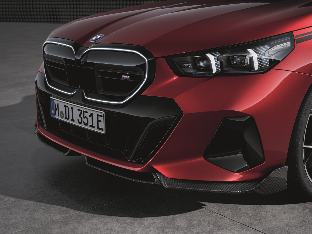 Genuine M Performance Front Right OS Centre Splitter Carbon 51115A6FE86