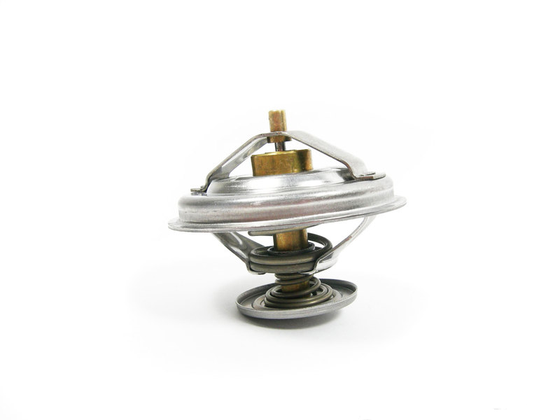 Genuine Water Pump Thermostat 11 53 7 511 083