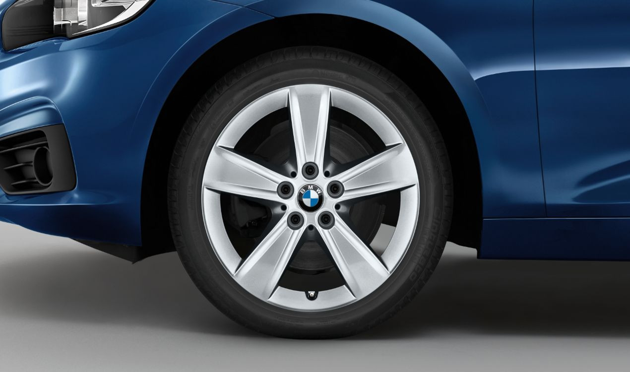 Genuine 17" Light Alloy Wheel Star Spoke 478 36 11 6 855 087