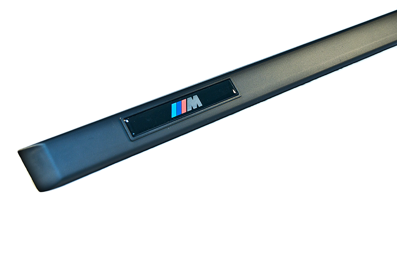 Genuine Front Left Door M Moulding Trim Black 51 13 2 695 681