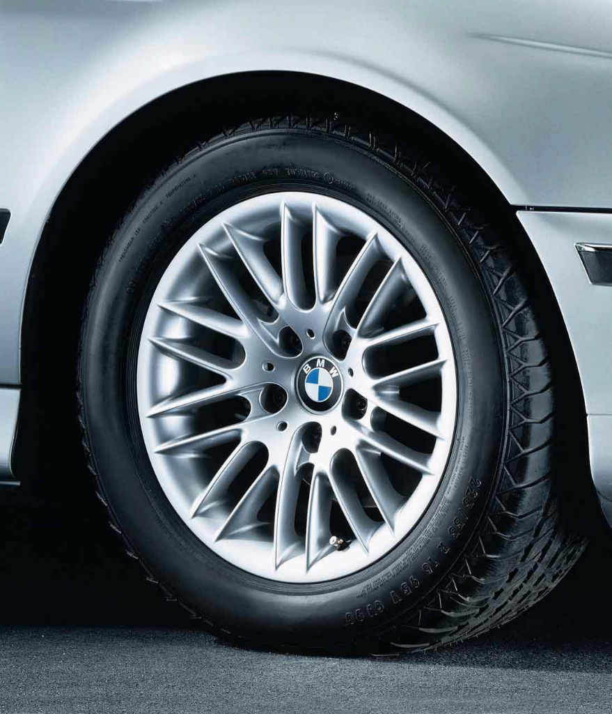 Genuine Alloy Wheel x1 16" Parallel Spoke 82 Rim 36 11 6 751 762
