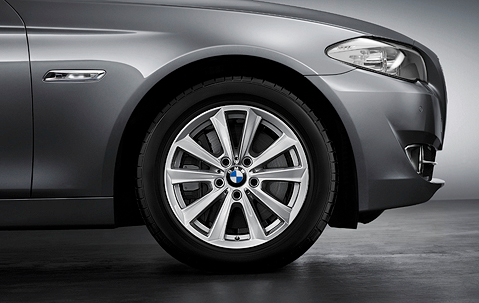 Genuine Alloy Wheel x1 17" V-Spoke 236 Rim 36 11 6 780 720
