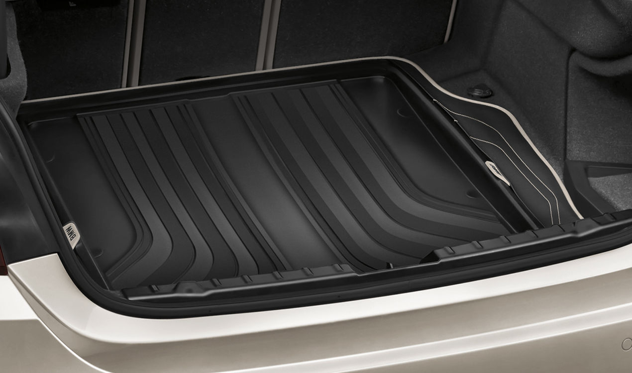 Genuine Fitted Luggage Compartment Mat Modern Black / Beige