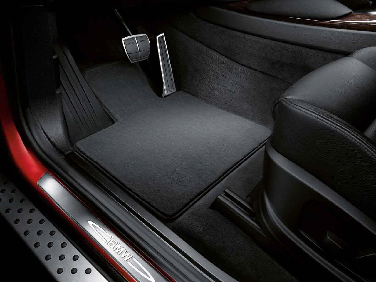 Genuine Car Floor Mats Set Velours Black 51 47 7 290 135