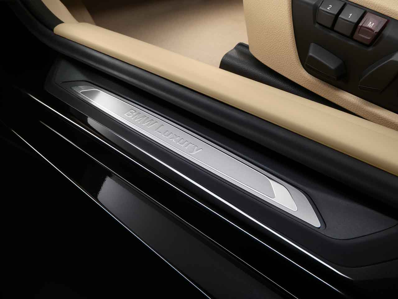 Genuine Front Door Sill Trim Cover Luxury 51 47 7 260 929
