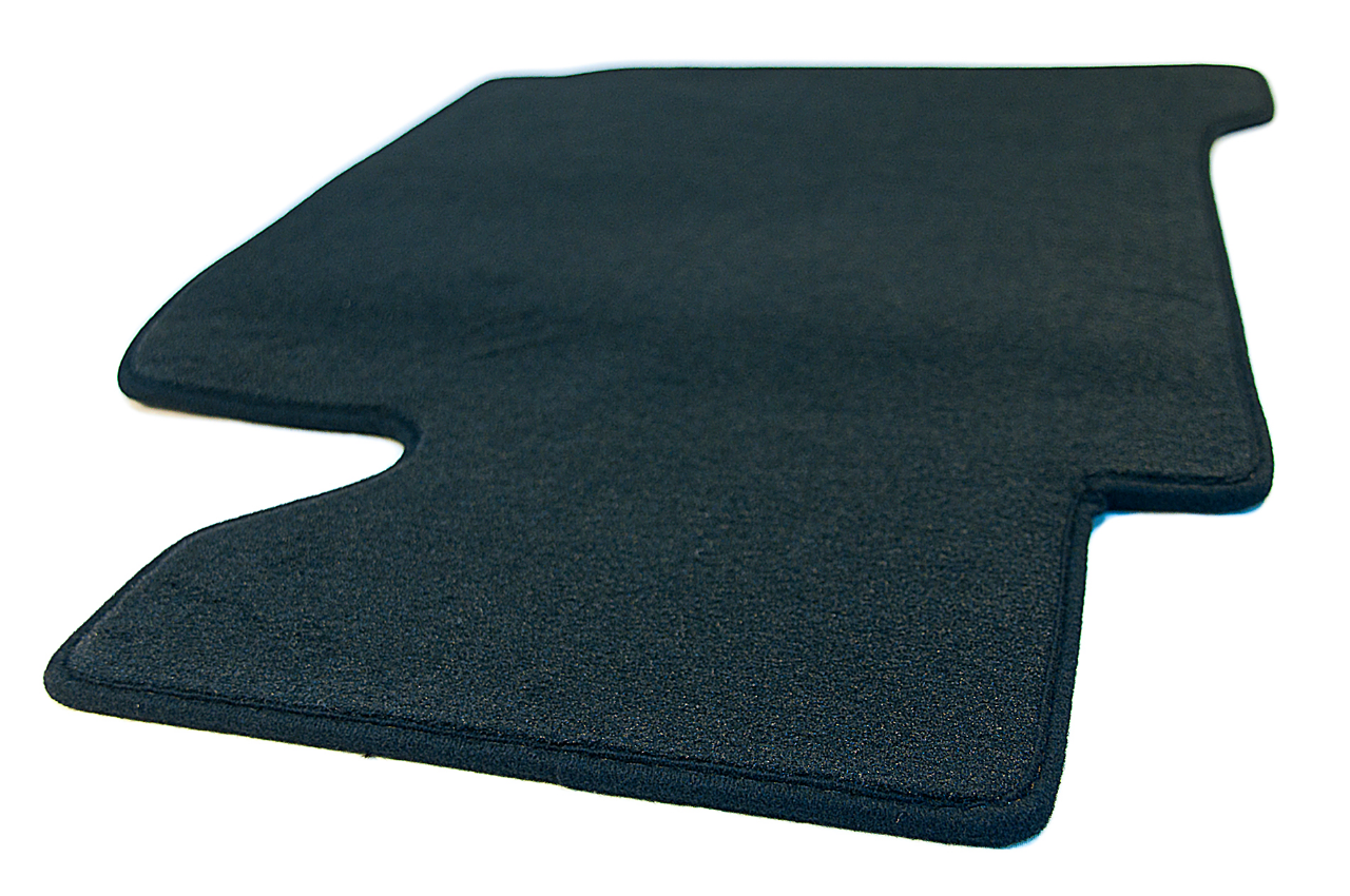 Genuine Tailored Floor Mat Set Velour Black 51 47 8 216 208