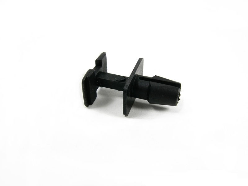 Genuine Plastic Expanding Rivet For Windshield Cowl 51 71 8 195 811