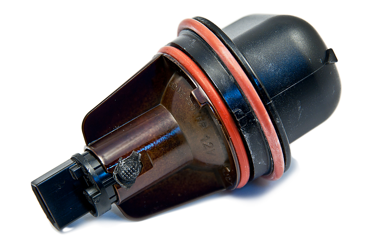 Genuine Angel Eye Headlight Parking Light Bulb 63 12 6 916 097