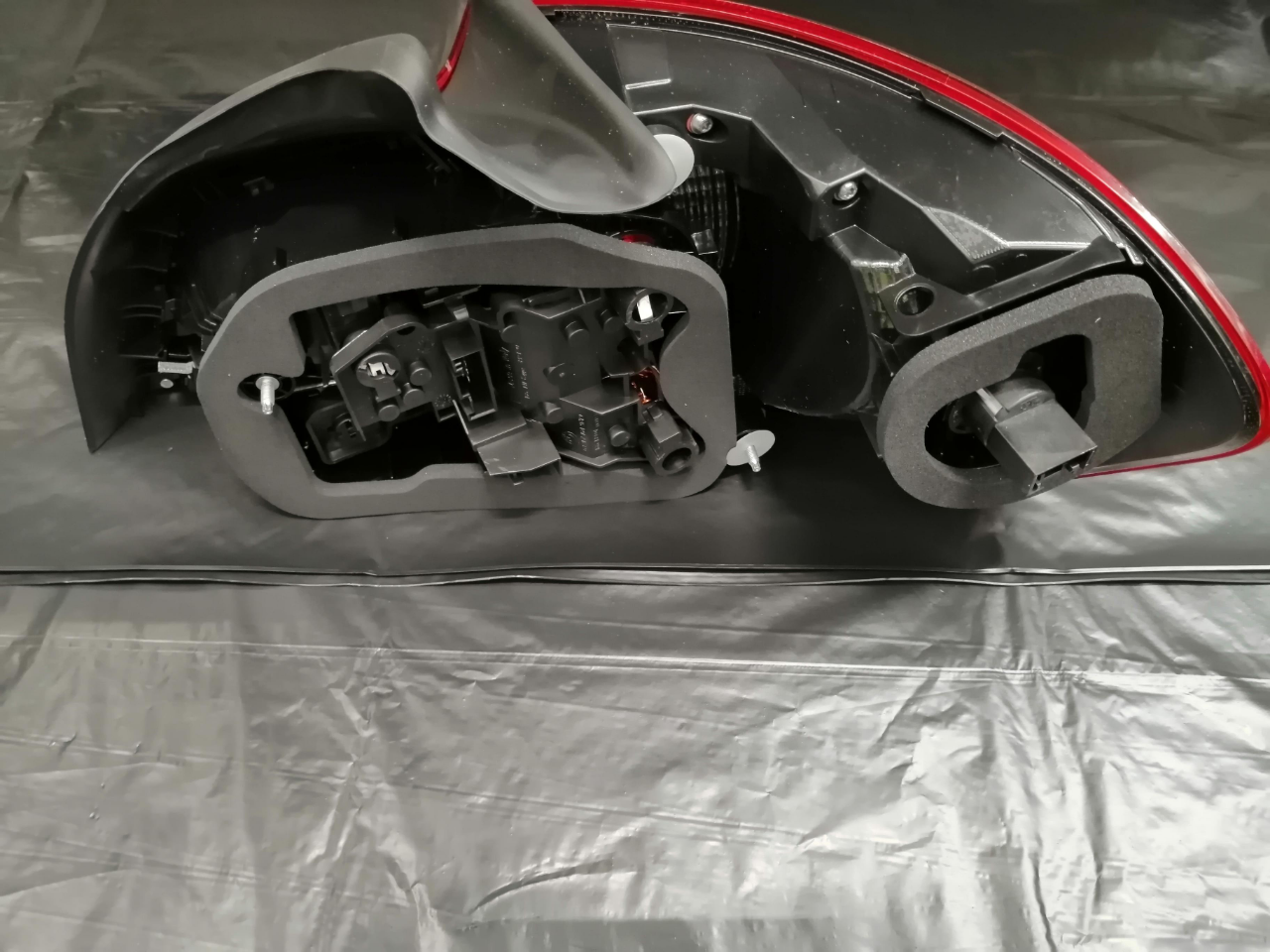 Genuine Black Line Left Side NS Tail Rear Light Side Panel 63 21 7 327 275