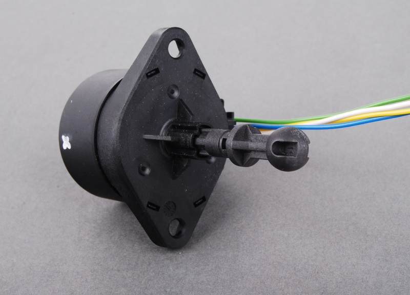 Genuine Headlight Vertical Aim Control 67 16 8 372 381