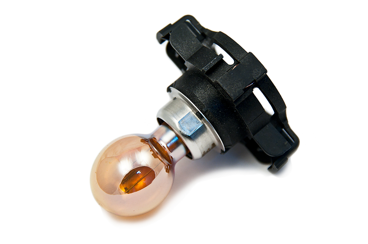 Genuine PSY 24W SV Silver Headlight Bulb 63 21 7 161 306