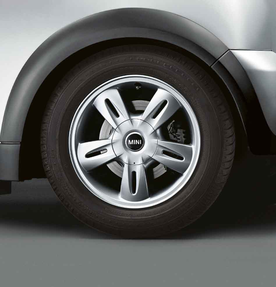Genuine 15" Inch Light Alloy Wheel 5-Star Rocket R93 Silver 36 11 6 763 295