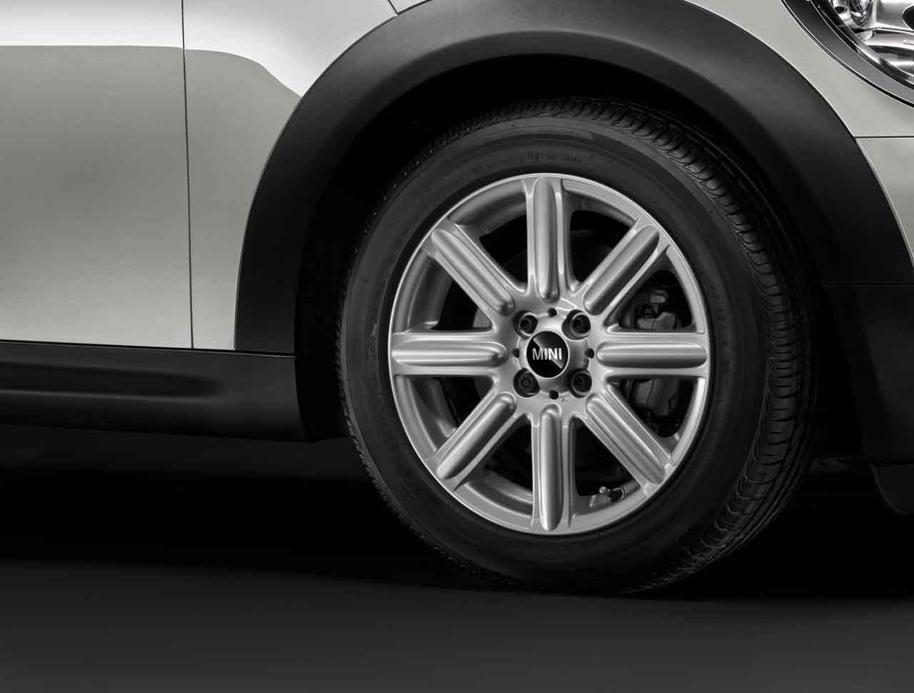 Genuine 16" Inch Light Alloy Wheel 8-Star Rib-Spoke R115 Silver 36 11 6 791 941