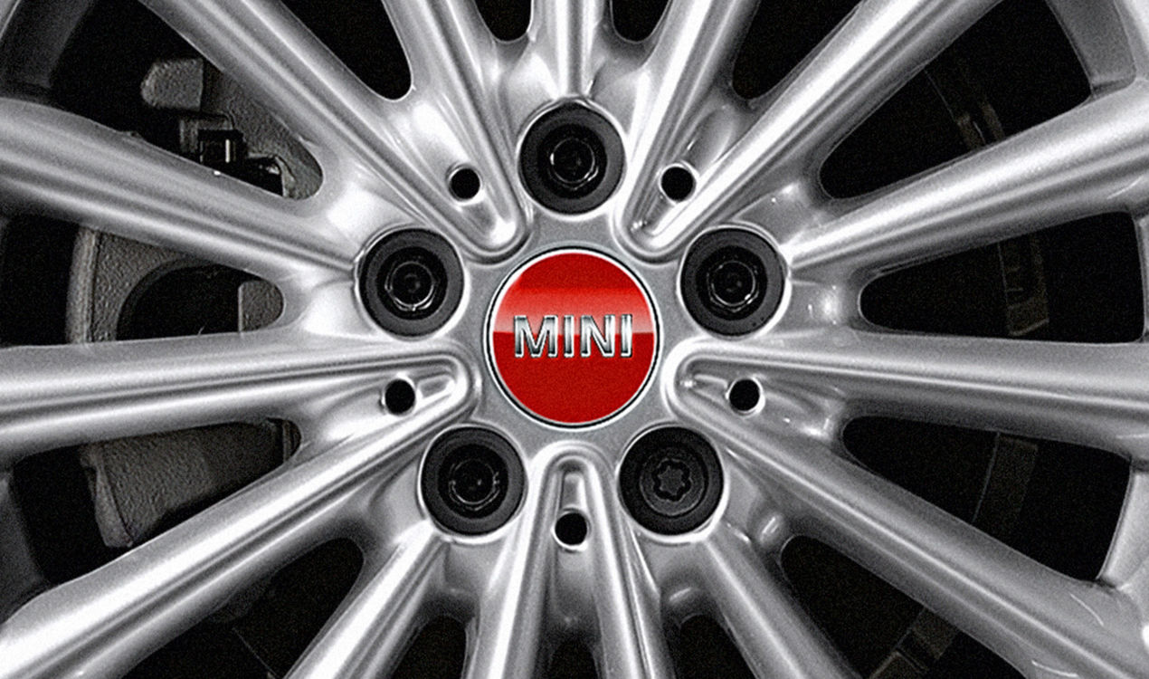 Genuine Centre Wheel Hub Cap Covers Set of 4 Chilli Red 36 13 2 354 148