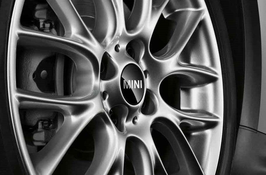 Genuine Self-Adhesive Plaque For Alloy And Steel Wheels 36 13 6 758 687