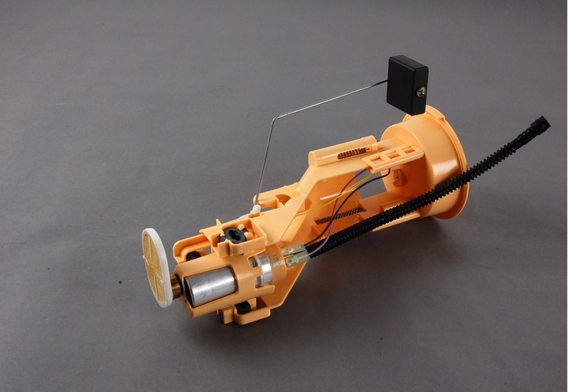 Genuine Fuel Delivery Unit Right 16 11 6 763 817