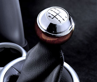 Genuine 6-Speed Gear Lever/Stick Knob Brown 25 11 7 587 888
