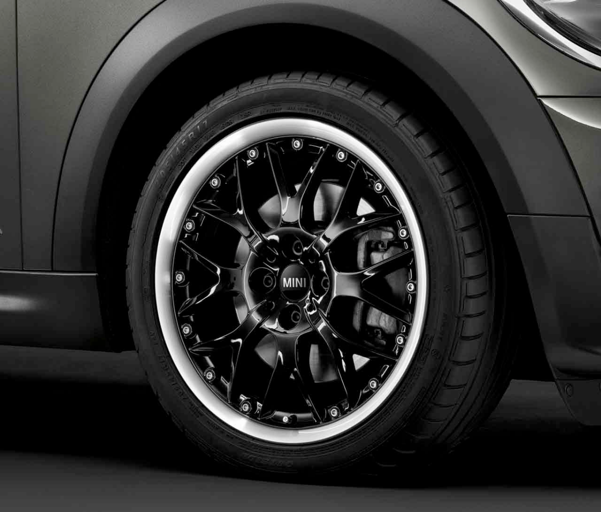 Genuine 17" Light Alloy Wheel Cross-Spoke Composite R90 Black 36 11 6 780 983
