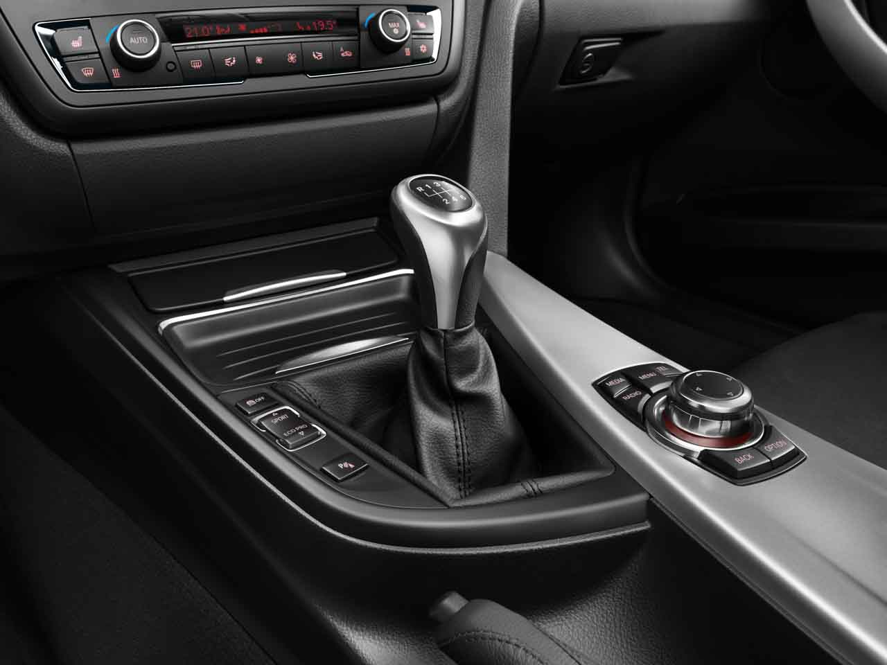 Genuine Sport Gear Knob+Gaiter Boot Leather Black/Chrome 25 11 7 596 085