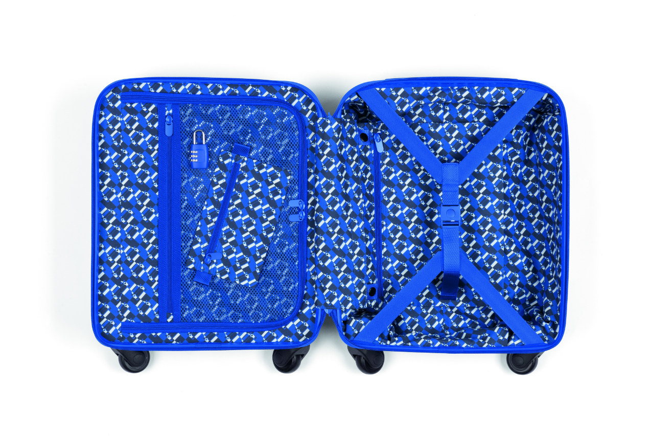 Genuine Childrens Kids Trolley Spinner Wing Logo Debossed Blazing Blue 80 22 5 B32 0E5 view 3