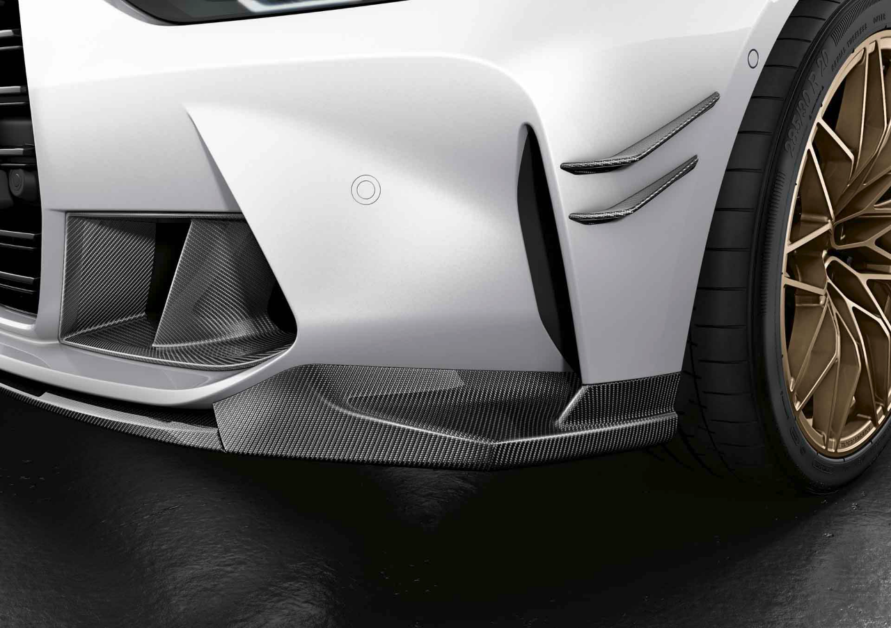 Genuine M Performance Front Right Air Inlet Frame CFK Trim 51 11 8 074 774 view 4