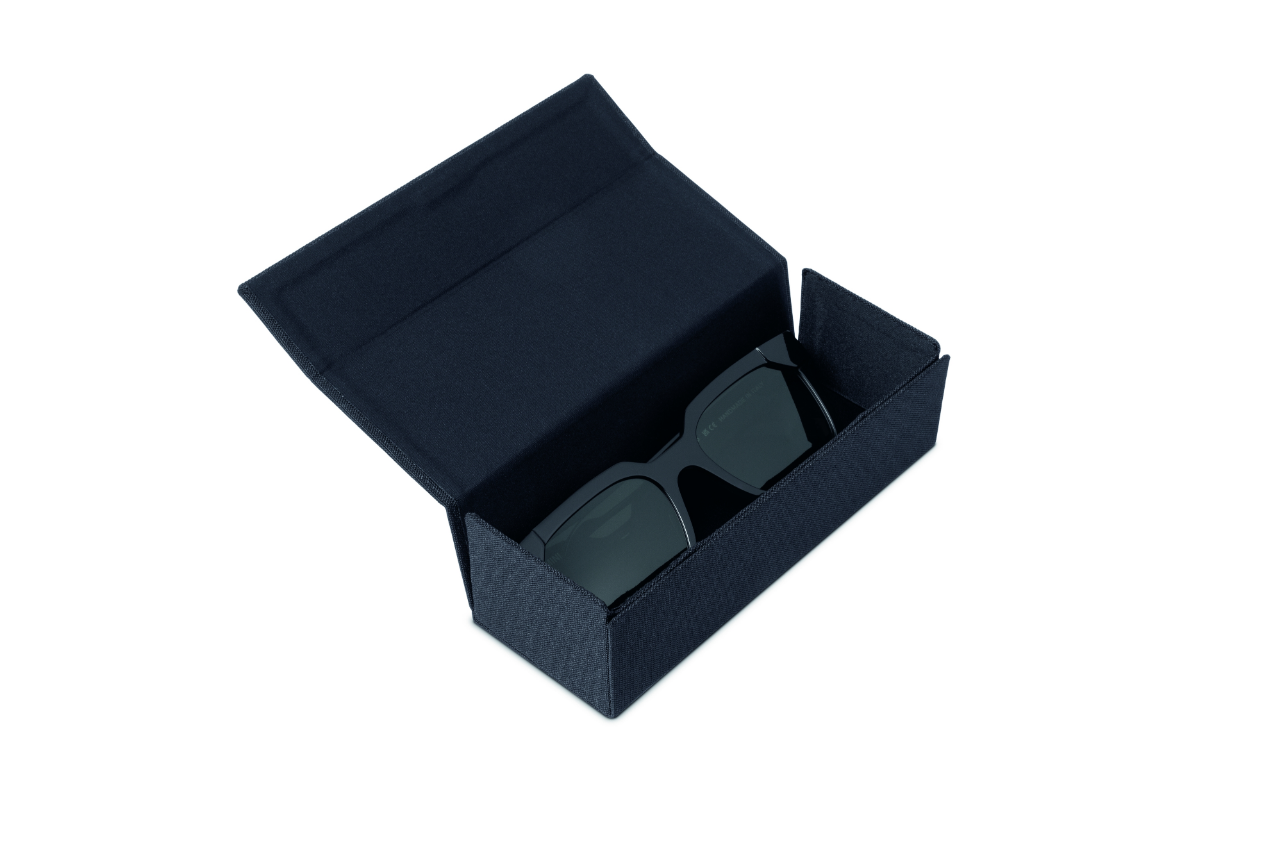 Genuine Sunglasses D-Frame Cut-Out Black 3D Car Face Dark Green Lenses 80 25 5 B32 116 view 4