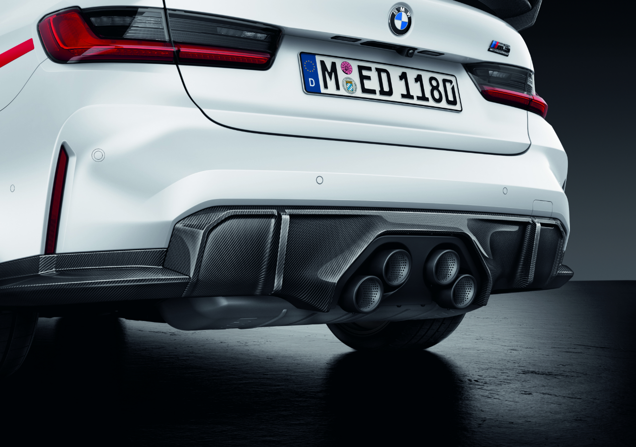 Genuine Rear Diffuser Carbon M Performance Replacement 51 19 5 A19 8B5 view 6