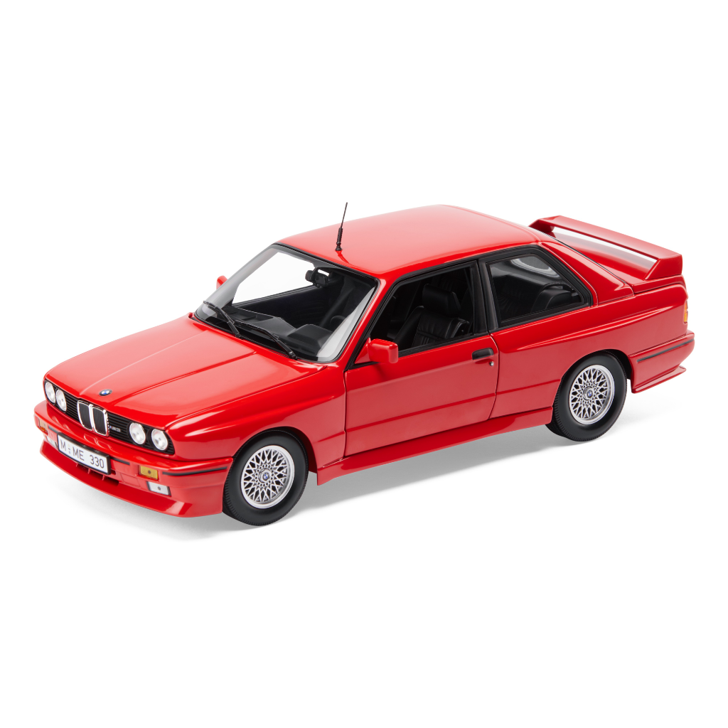 Genuine Car Model Miniature M3 E30 Red Diecast 1:18 view 3