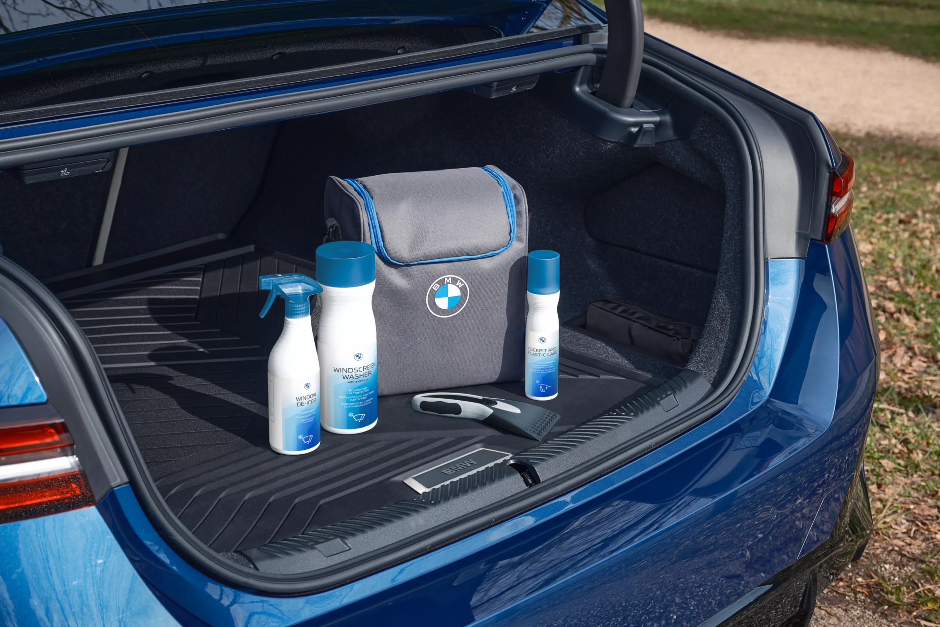 BMW Genuine Accessories Signpost