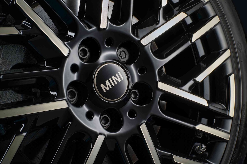 Wheels & Wheel Accessories